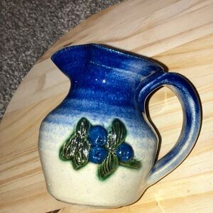 HAND CRAFTED AMERICAN POTTERY STONEWARE CREAMER OR PITCHER BLUEBERRIES 3”